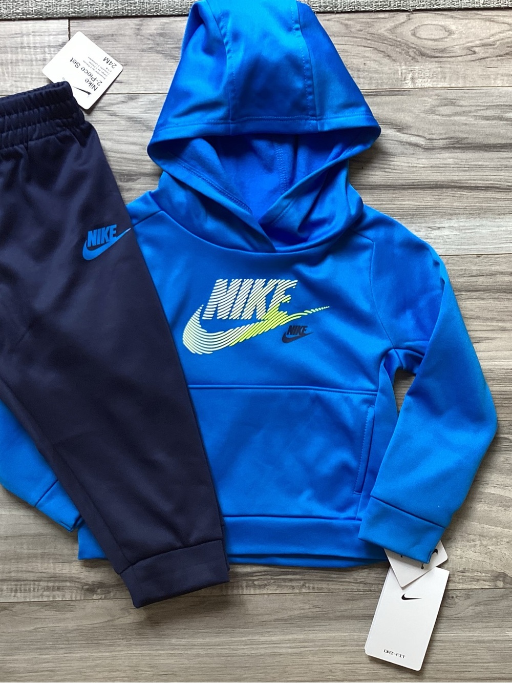 Nike Hoodie & Joggers Set boys size 24 months(NWT) ~PRICE IS FIRM, NO OFFERS~